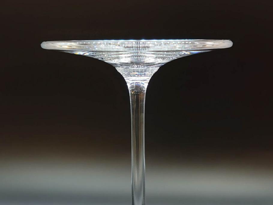 未使用品　オーストリア　RIEDEL(リーデル)　ヴィノム　エクストリーム　美しいフォルムが気品漂うグラス4客セット(シャンパーニュ、箱付き)(R-073038)