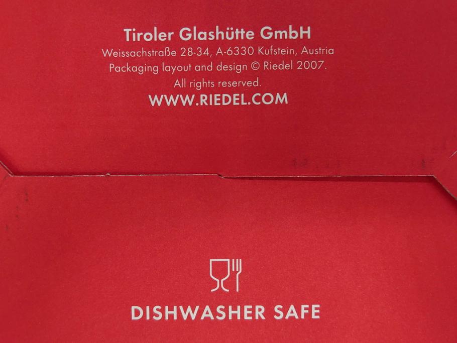 未使用品　オーストリア　RIEDEL(リーデル)　ヴィノム　エクストリーム　美しいフォルムが気品漂うグラス4客セット(シャンパーニュ、箱付き)(R-073038)