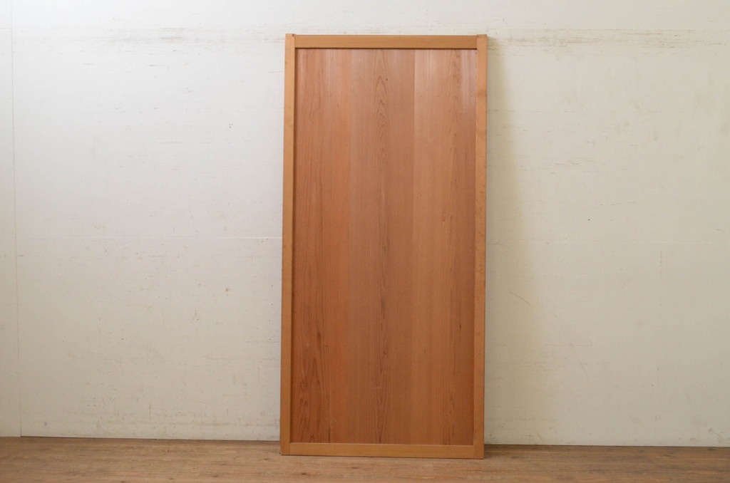 アンティーク建具　落ち着いた和の空間を演出する横桟付き引き戸1枚(板戸、帯戸、舞良戸)(R-071609)