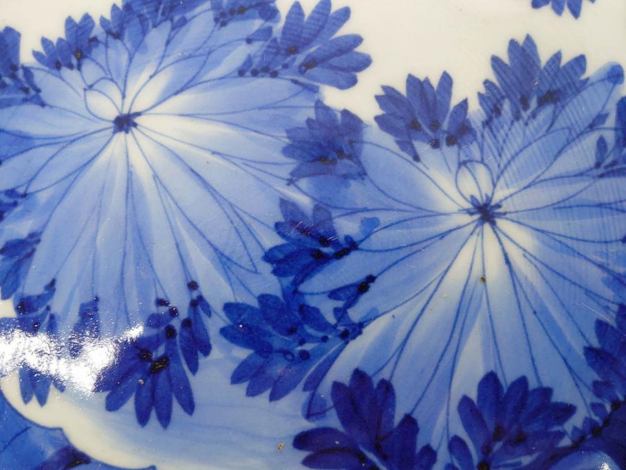 明治期　伊万里　染付　窓絵　約40cm　1尺3寸　草花文が美しい大皿(菊?、陶器、尺皿、風景、和食器、和皿、一尺三寸)(R-078891)　