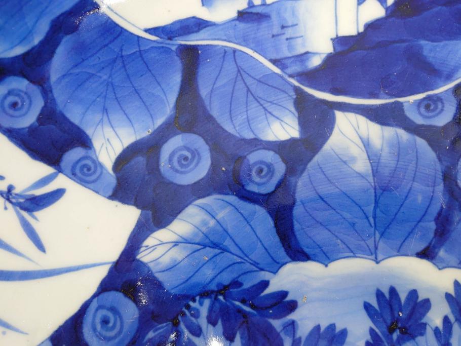 明治期　伊万里　染付　窓絵　約40cm　1尺3寸　草花文が美しい大皿(菊?、陶器、尺皿、風景、和食器、和皿、一尺三寸)(R-078891)　