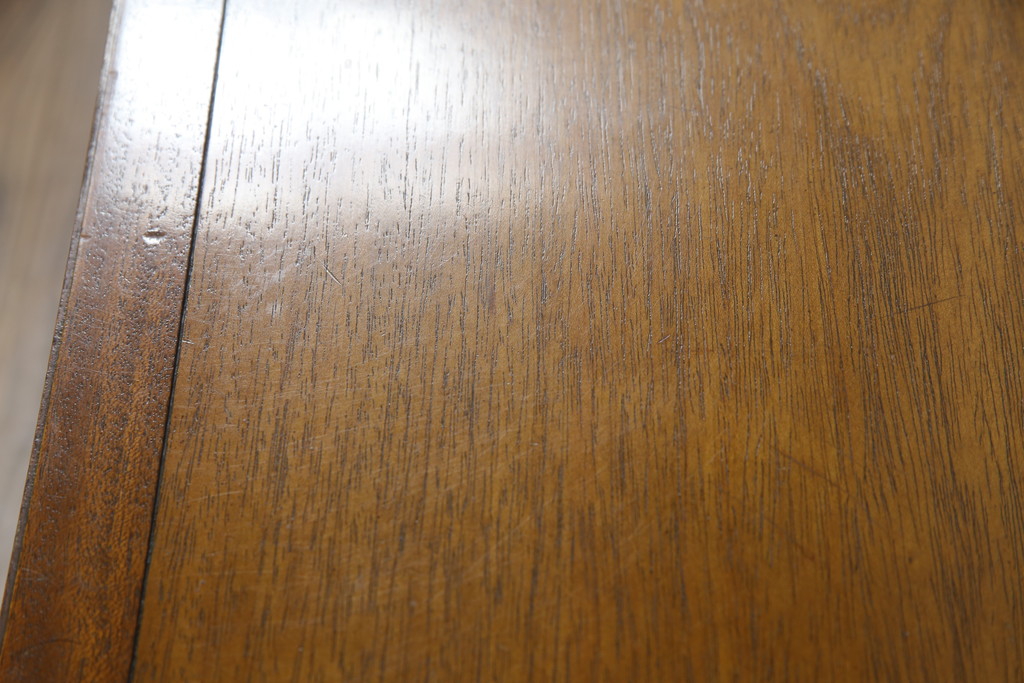 中古　DREXEL HERITAGE(ドレクセルヘリテイジ)　Triune(トライユン)　上品な佇まいが魅力のナイトテーブル(サイドテーブル、収納棚、戸棚、サイドキャビネット、花台、飾り台)(R-075937)