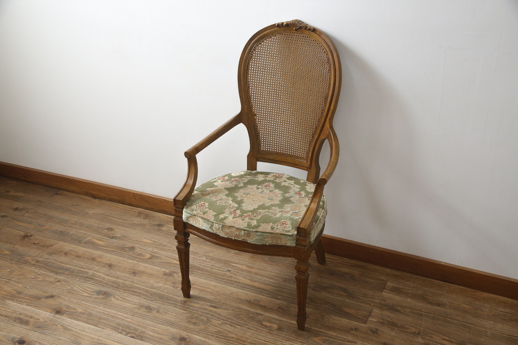 中古　DREXEL HERITAGE(ドレクセルヘリテイジ)　Cameo Classics(キャメオクラシックス)　格調高い雰囲気が魅力のマホガニー製アームチェア(イス、椅子、ダイニングチェア)(定価約35万円)(R-060870)