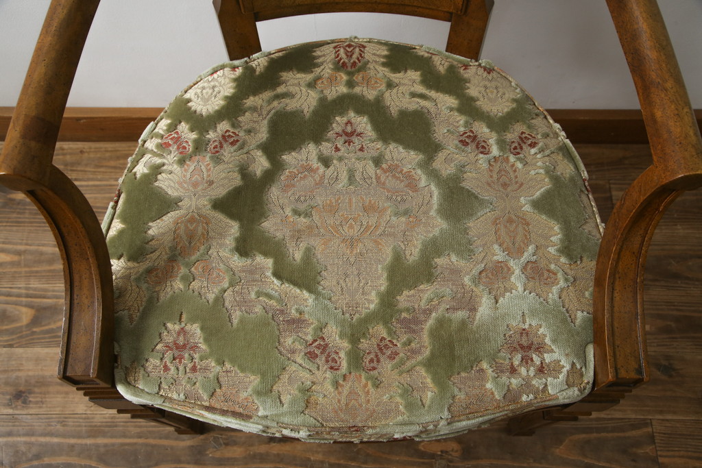 中古　DREXEL HERITAGE(ドレクセルヘリテイジ)　Cameo Classics(キャメオクラシックス)　格調高い雰囲気が魅力のマホガニー製アームチェア(イス、椅子、ダイニングチェア)(定価約35万円)(R-060870)