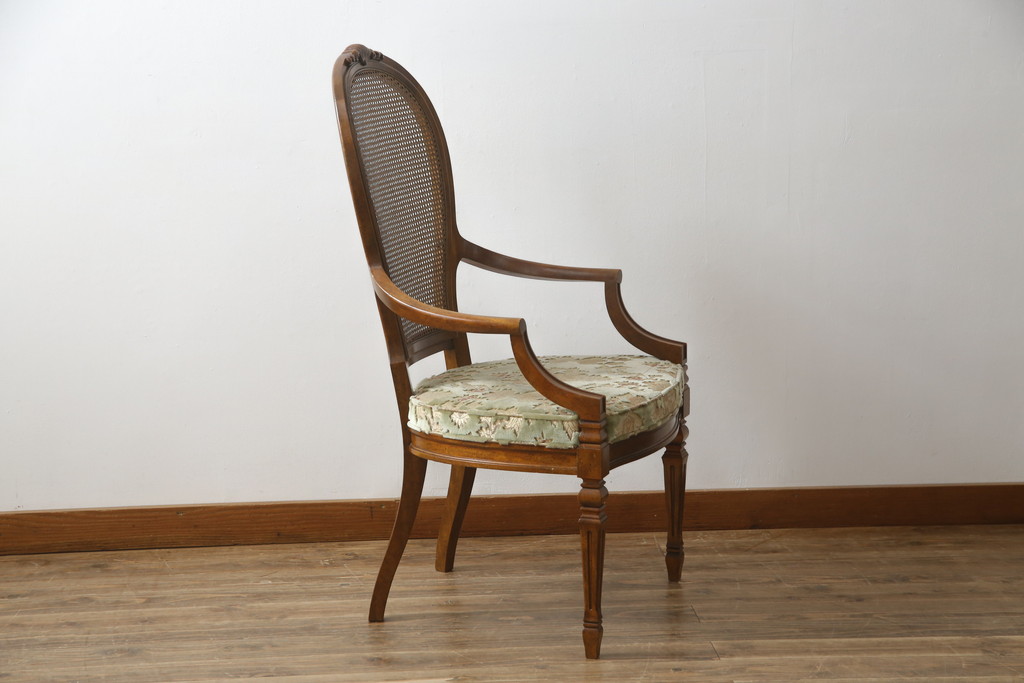 中古　DREXEL HERITAGE(ドレクセルヘリテイジ)　Cameo Classics(キャメオクラシックス)　格調高い雰囲気が魅力のマホガニー製アームチェア(イス、椅子、ダイニングチェア)(定価約35万円)(R-060871)