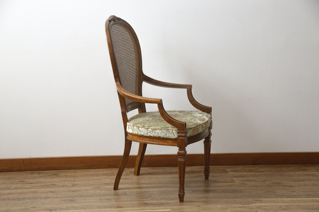 中古　DREXEL HERITAGE(ドレクセルヘリテイジ)　Cameo Classics(キャメオクラシックス)　格調高い雰囲気が魅力のマホガニー製アームチェア(イス、椅子、ダイニングチェア)(定価約35万円)(R-060873)