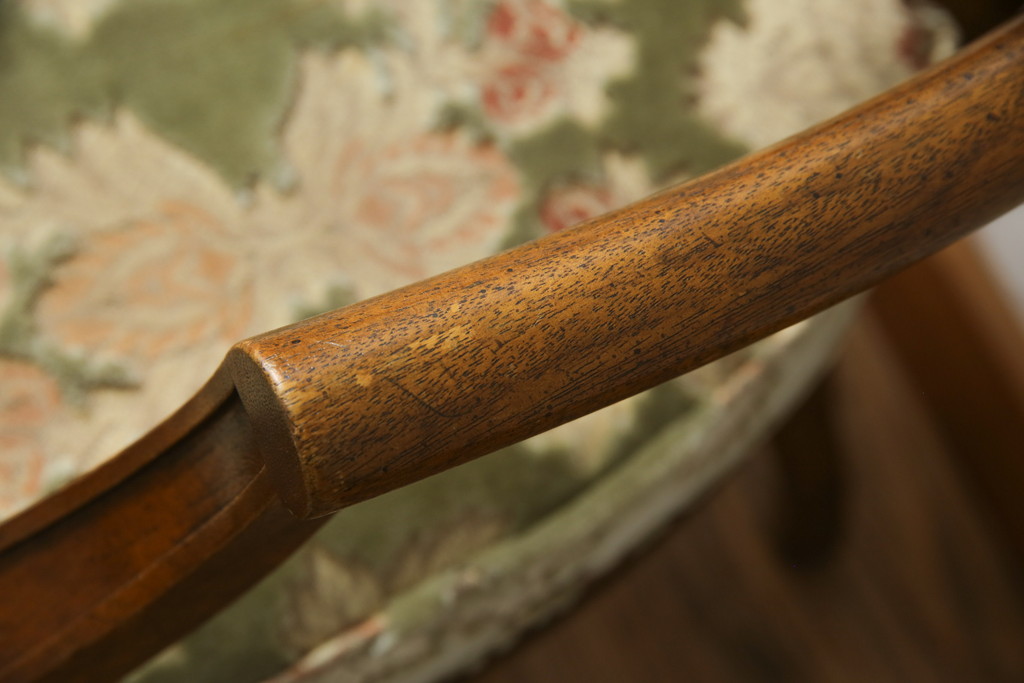 中古　DREXEL HERITAGE(ドレクセルヘリテイジ)　Cameo Classics(キャメオクラシックス)　格調高い雰囲気が魅力のマホガニー製アームチェア(イス、椅子、ダイニングチェア)(定価約35万円)(R-060873)