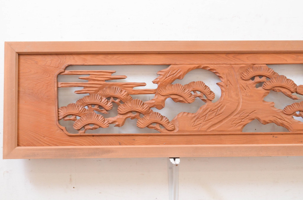 アンティーク建具　和の雰囲気を高める松と鷹の彫刻欄間2枚セット(明り取り、明かり取り)(R-071689)
