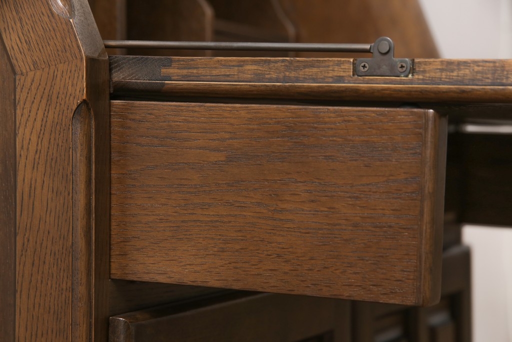 中古　美品　カリモク家具　品のある佇まいが美しいライティングビューロー(簿記机、在宅ワーク、在宅用ワークデスク)(R-053730)