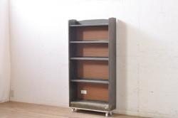 アンティーク家具　栓材　透かし入り　シックな雰囲気漂う組み立てタンス・上段(収納棚、リビングボード、テレビ台)(R-040633)