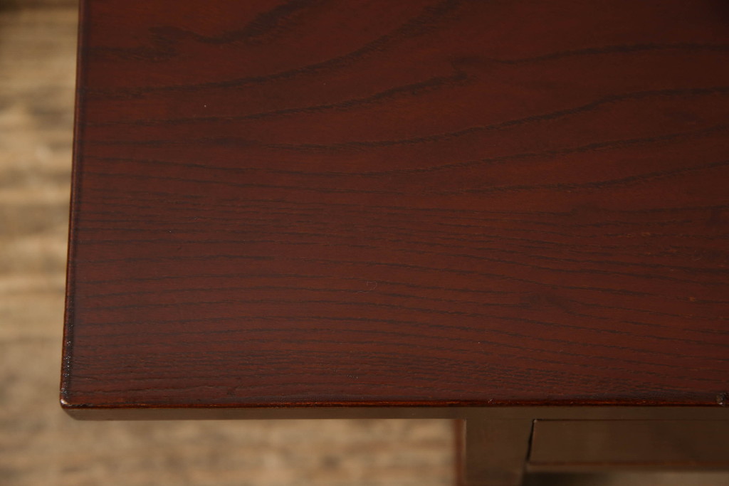 和製アンティーク　総ケヤキ材　漆塗り　凝った脚の造りが魅力の文机(座机、ローテーブル)(R-051541)