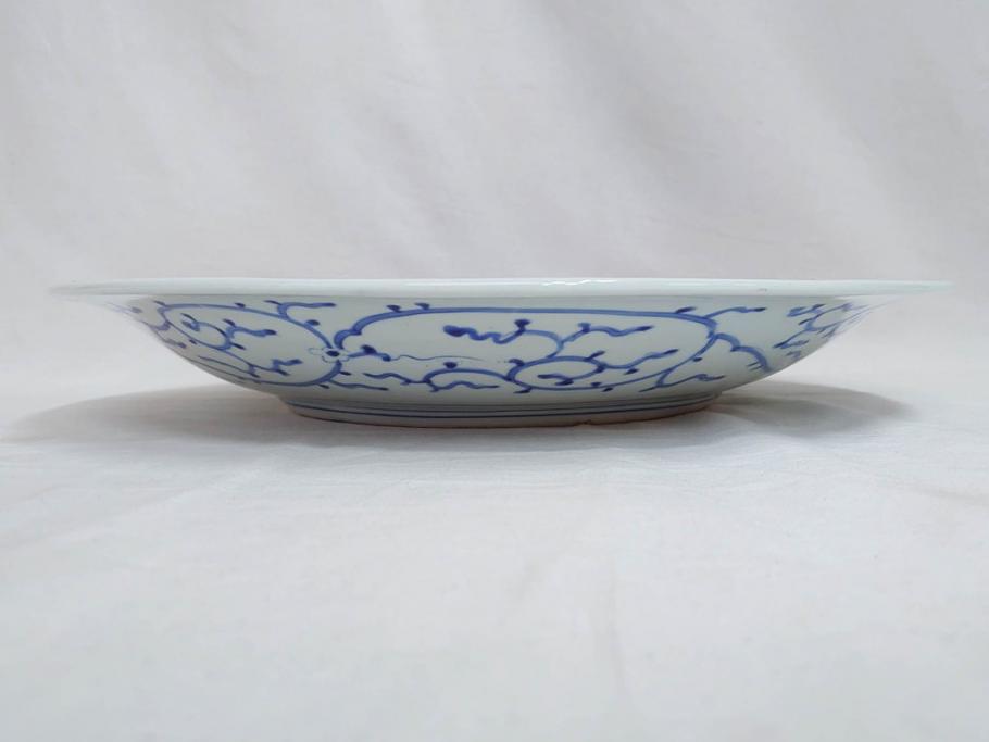 太明成化年製　古伊万里　染付　蛸唐草文　松竹梅図　1尺5寸皿　約46cm　繊細な美しい絵付けに魅了される大皿(一尺五寸、和食器、和皿)(R-073179)