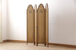 中古　美品　カントリーハウス　秋山木工(職人堅木)　クラシカルな雰囲気漂う4連パーテーション(衝立て、仕切り)(R-054342)