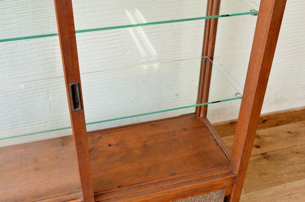 アンティーク家具　古民具　骨董　古いタバコ屋の薄型ガラスケース