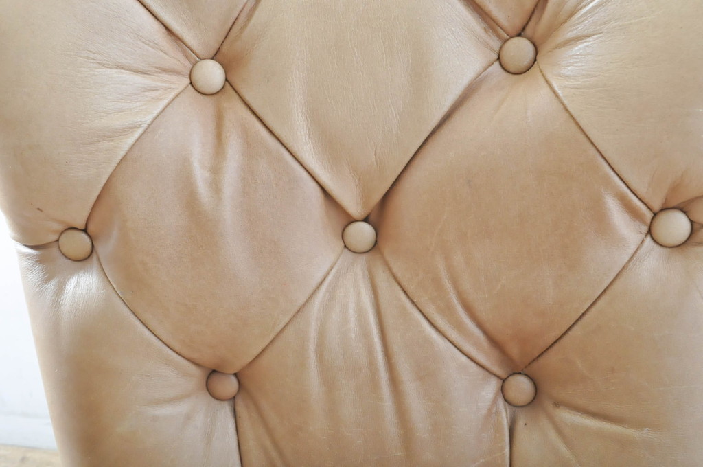 中古　美品　ハロ(HALO)　アスプルンド(ASPLUND)取り扱い　CHESTER CHAIR(チェスターチェア)　柔らかな色合いでインテリアに取り入れやすいチェア2脚セット(ダイニングチェア、椅子、イス)(R-065175)