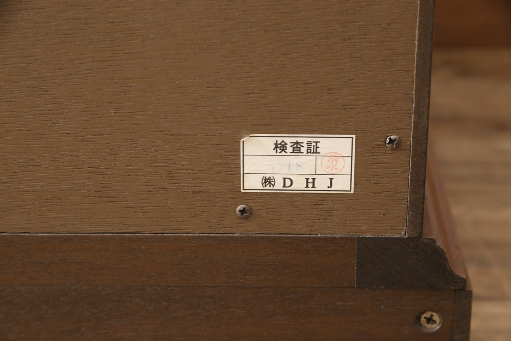中古美品　DREXEL HERITAGE(ドレクセルヘリテイジ)　Cameo Classics(キャメオクラシックス)　ワンランク上の気品漂う雰囲気を演出するクリデンザ(クレデンザ、サイドボード、収納棚、キャビネット)(定価約115万円)(R-053268)
