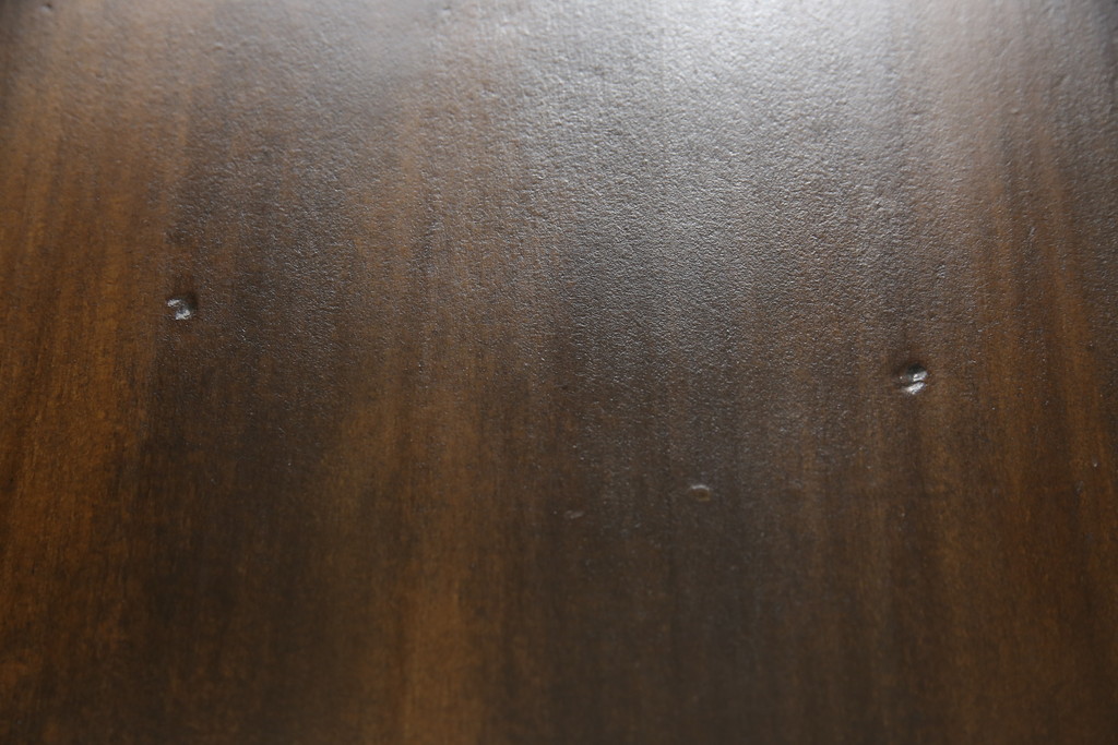 中古　美品　軽井沢彫り　均等に彫られた桜の図柄が美しい特大丸テーブル(ちゃぶ台、座卓、ローテーブル、センターテーブル)(R-055527)