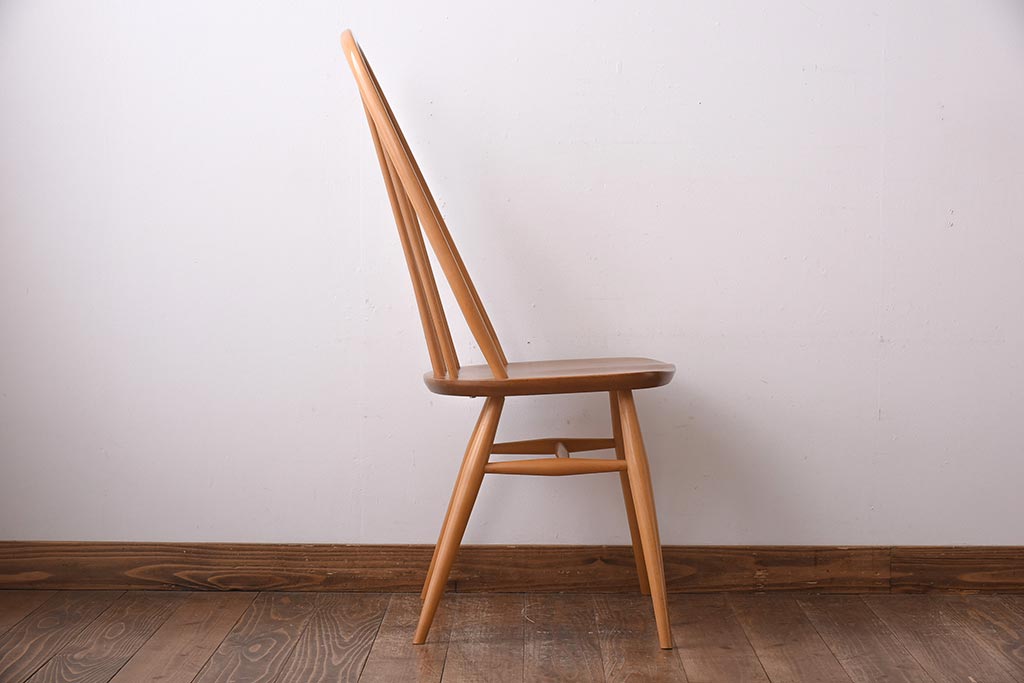 ヴィンテージ家具　イギリスビンテージ　ERCOL(アーコール)　木の温もり溢れるクエーカーチェア(椅子)(2)