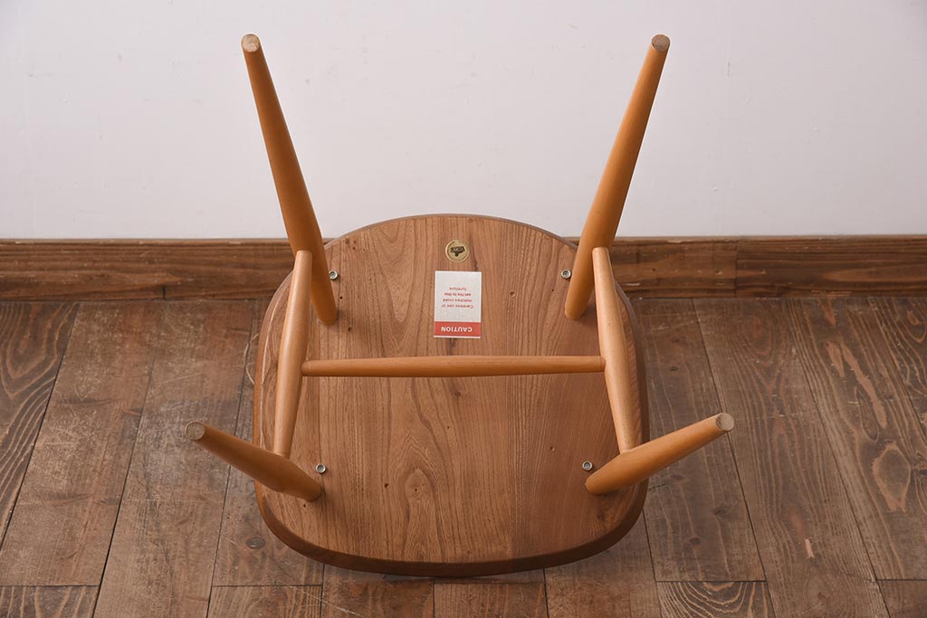 ヴィンテージ家具　イギリスビンテージ　ERCOL(アーコール)　木の温もり溢れるクエーカーチェア(椅子)