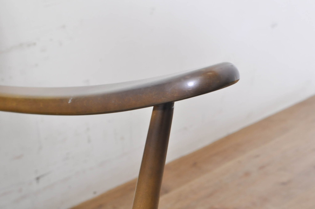 イギリスビンテージ　美品　ERCOL(アーコール)　落ち着いた色味の花柄ファブリックが上品な3人掛けソファ(アームソファ、3Pソファ、三人掛け、英国、北欧、ヴィンテージ)(R-071184)