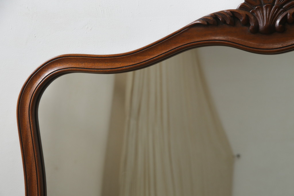 中古　DREXEL HERITAGE(ドレクセルヘリテイジ)　Touraine(ツーレイン)　マホガニー材　凝ったつくりのウォールミラー(壁掛け鏡)(R-061838)