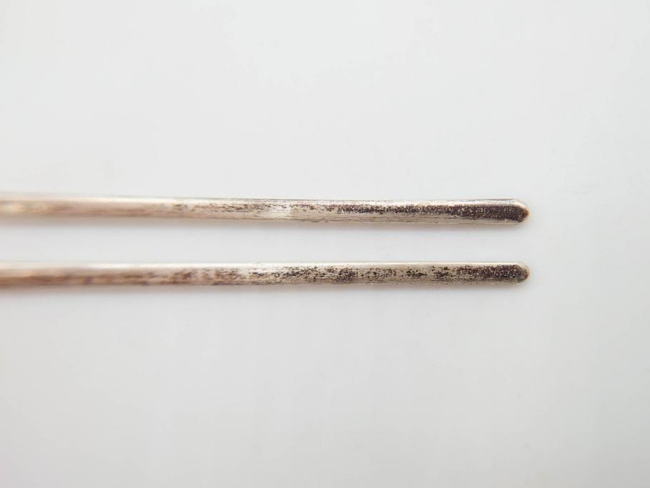 アンティーク　金蒔絵　螺鈿　紅水晶(ローズクォーツ)　テイストの違う花のデザインが楽しめる簪2本セット(花、フラワー、かんざし、和装小物、髪飾り、アクセサリー)(R-079002)