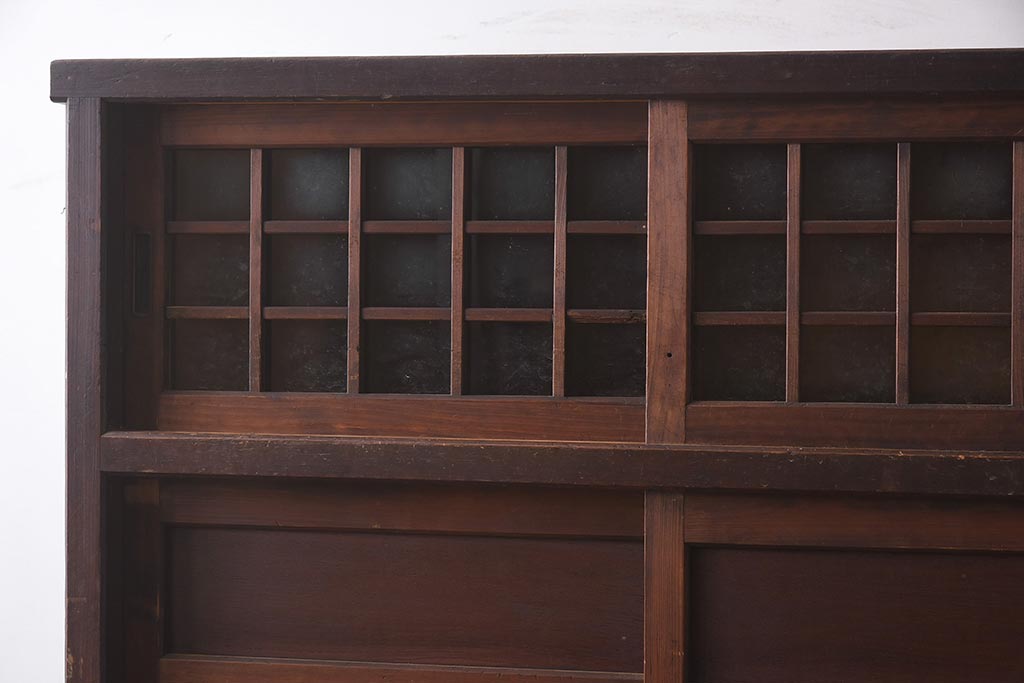 アンティーク家具　引き出し付き　レトロスタイルや和空間にぴったりな重ね戸棚(収納棚、キャビネット)(R-042510)