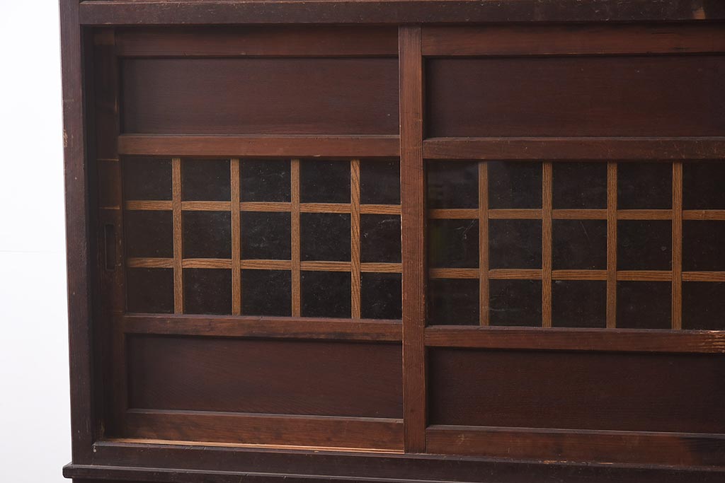 アンティーク家具　引き出し付き　レトロスタイルや和空間にぴったりな重ね戸棚(収納棚、キャビネット)(R-042510)