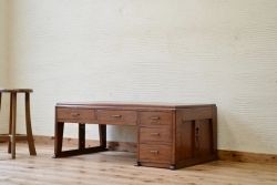 特別注文作り　凝った作りの上質な片袖机