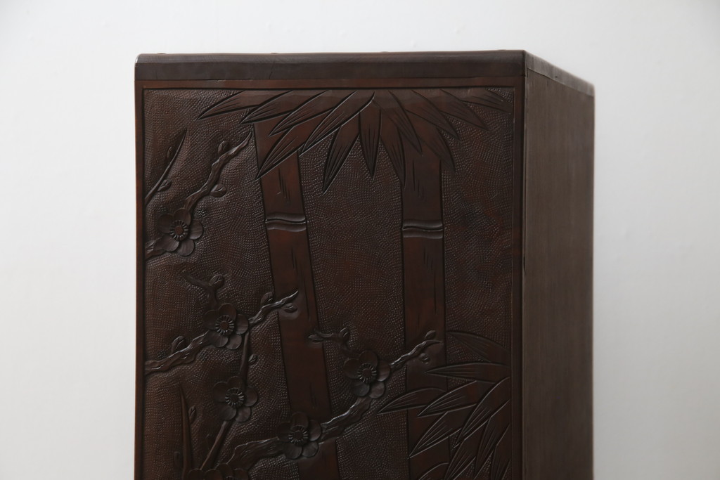 中古　美品　伝統工芸　日光彫り　細部まで施された彫りが美しい小引き出し(卓上収納、小物収納)(R-069061)