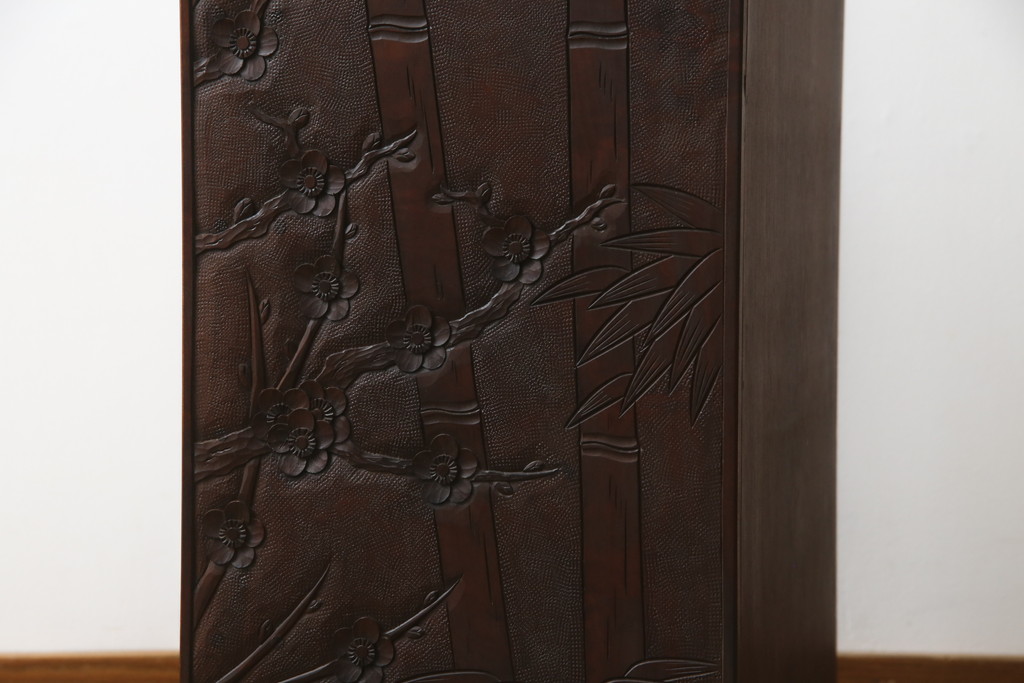 中古　美品　伝統工芸　日光彫り　細部まで施された彫りが美しい小引き出し(卓上収納、小物収納)(R-069061)
