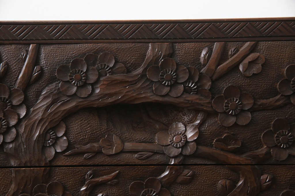 中古　美品　伝統工芸　日光彫り　細部まで施された彫りが美しい小引き出し(卓上収納、小物収納)(R-069061)