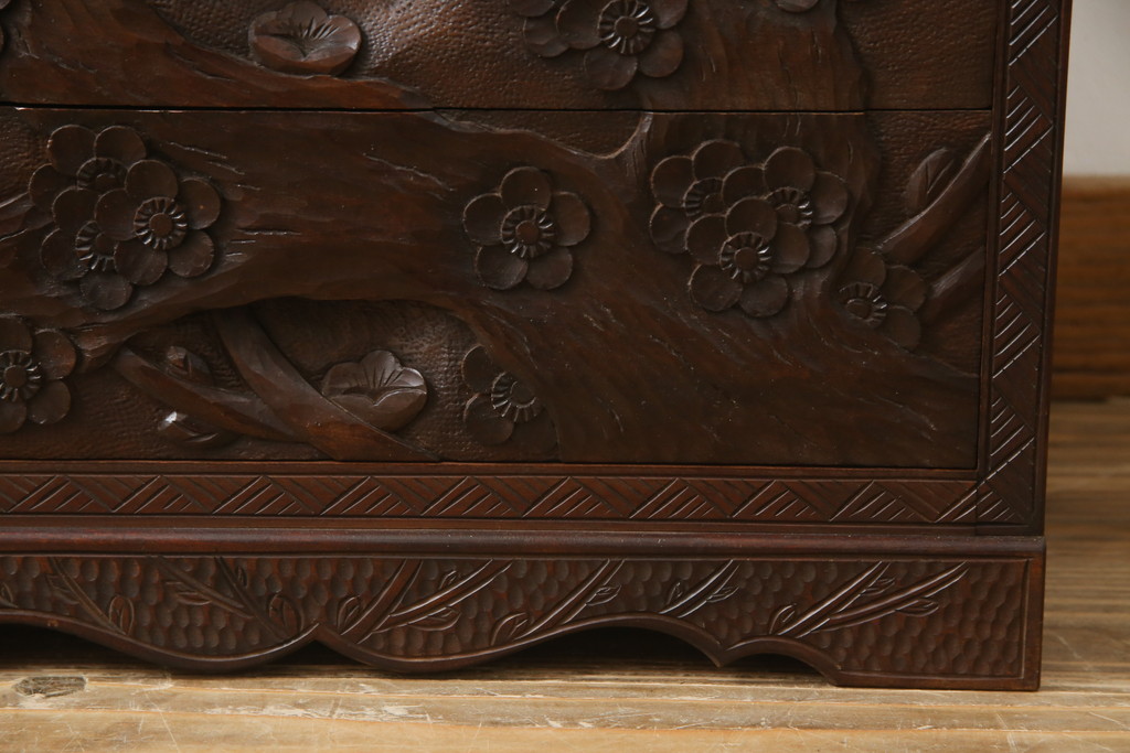中古　美品　伝統工芸　日光彫り　細部まで施された彫りが美しい小引き出し(卓上収納、小物収納)(R-069061)