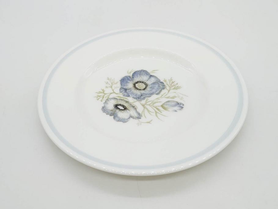 イギリス　WEDGWOOD(ウェッジウッド)　Susie Cooper(スージー・クーパー)　GLEN MIST(グレンミスト)　繊細に描写された花のデザインが印象的なプレート4枚セット(花、フラワー、中皿、磁器、洋食器、ボーンチャイナ、英国)(R-079008)