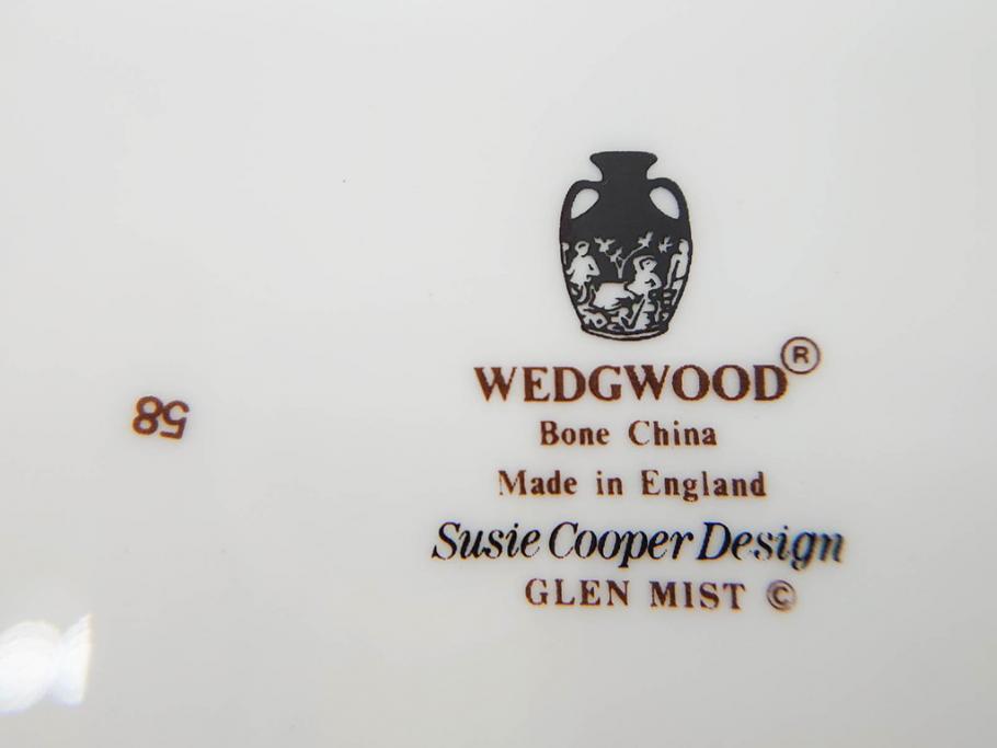 イギリス　WEDGWOOD(ウェッジウッド)　Susie Cooper(スージー・クーパー)　GLEN MIST(グレンミスト)　繊細に描写された花のデザインが印象的なプレート4枚セット(花、フラワー、中皿、磁器、洋食器、ボーンチャイナ、英国)(R-079008)
