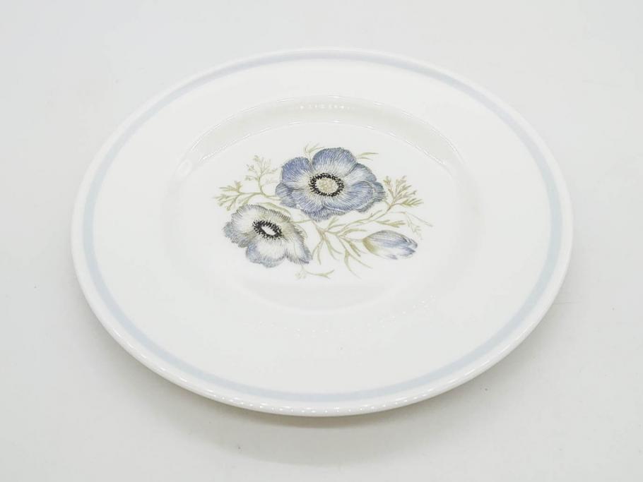 イギリス　WEDGWOOD(ウェッジウッド)　Susie Cooper(スージー・クーパー)　GLEN MIST(グレンミスト)　繊細に描写された花のデザインが印象的なプレート4枚セット(花、フラワー、中皿、磁器、洋食器、ボーンチャイナ、英国)(R-079008)