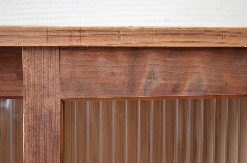 アンティーク家具　古い木味のモールガラスアンティーク下駄箱(収納棚)