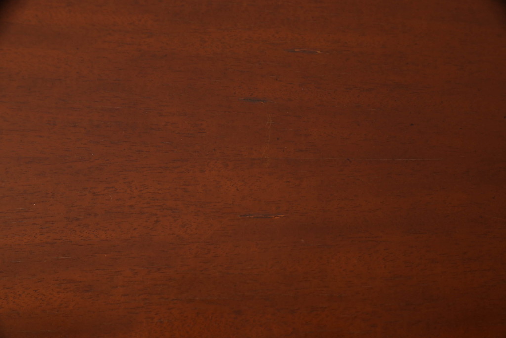 中古　マホガニー材　アンティーク調で華奢なデザインが目を惹く両袖デスク(ニーホールデスク、ワークデスク、在宅用、在宅ワーク、机)(R-062794)