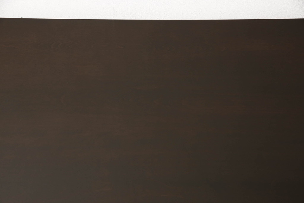 中古　美品　松本民芸家具　クラシカルな雰囲気を醸し出すダイニングテーブル(食卓、4人掛け)(R-059575)