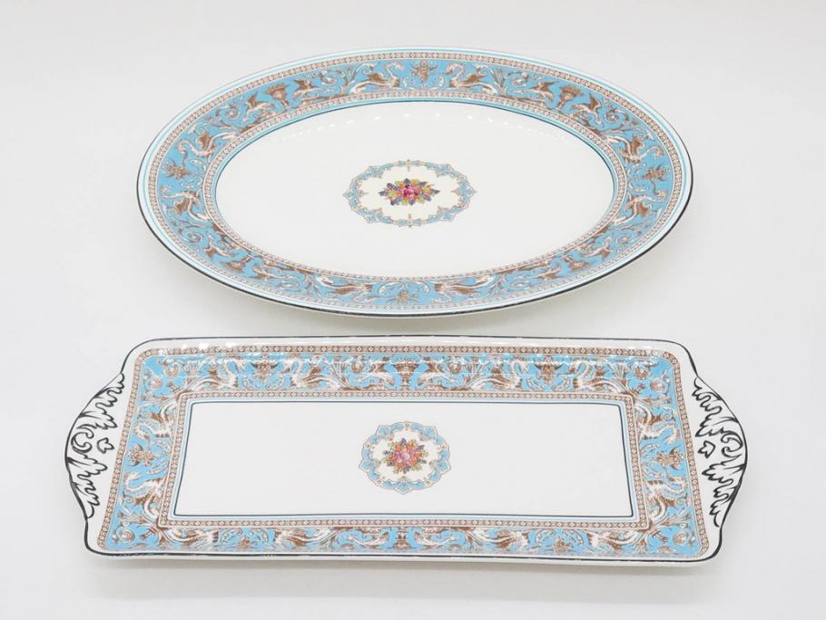 イギリス　WEDGWOOD(ウェッジウッド)　FLORENTINE TURQUOISE(フロレンティーン ターコイズ)　重厚感のあるデザインが魅力のオーバルプレート・サンドイッチトレー2枚セット(グロテスク文様、フルーツ、果物、お盆、トレイ、皿、スクエアプレート、洋食器、英国)(R-079014)