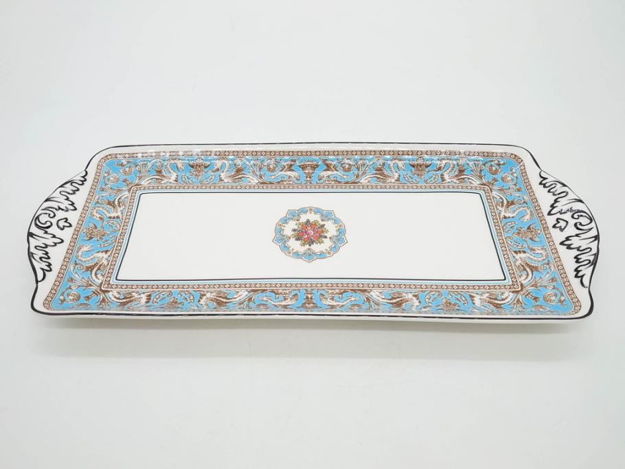 イギリス　WEDGWOOD(ウェッジウッド)　FLORENTINE TURQUOISE(フロレンティーン ターコイズ)　重厚感のあるデザインが魅力のオーバルプレート・サンドイッチトレー2枚セット(グロテスク文様、フルーツ、果物、お盆、トレイ、皿、スクエアプレート、洋食器、英国)(R-079014)