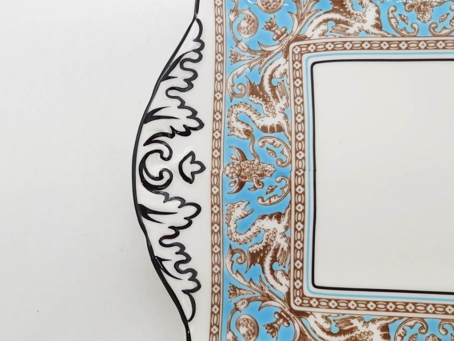 イギリス　WEDGWOOD(ウェッジウッド)　FLORENTINE TURQUOISE(フロレンティーン ターコイズ)　重厚感のあるデザインが魅力のオーバルプレート・サンドイッチトレー2枚セット(グロテスク文様、フルーツ、果物、お盆、トレイ、皿、スクエアプレート、洋食器、英国)(R-079014)