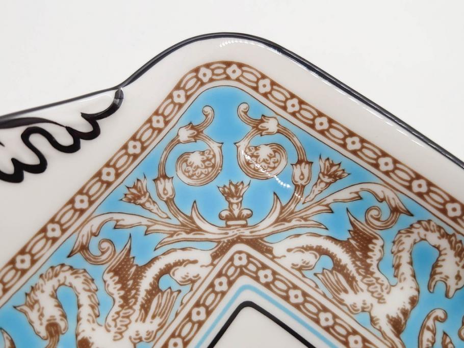 イギリス　WEDGWOOD(ウェッジウッド)　FLORENTINE TURQUOISE(フロレンティーン ターコイズ)　重厚感のあるデザインが魅力のオーバルプレート・サンドイッチトレー2枚セット(グロテスク文様、フルーツ、果物、お盆、トレイ、皿、スクエアプレート、洋食器、英国)(R-079014)