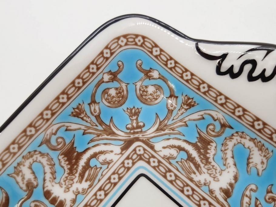 イギリス　WEDGWOOD(ウェッジウッド)　FLORENTINE TURQUOISE(フロレンティーン ターコイズ)　重厚感のあるデザインが魅力のオーバルプレート・サンドイッチトレー2枚セット(グロテスク文様、フルーツ、果物、お盆、トレイ、皿、スクエアプレート、洋食器、英国)(R-079014)