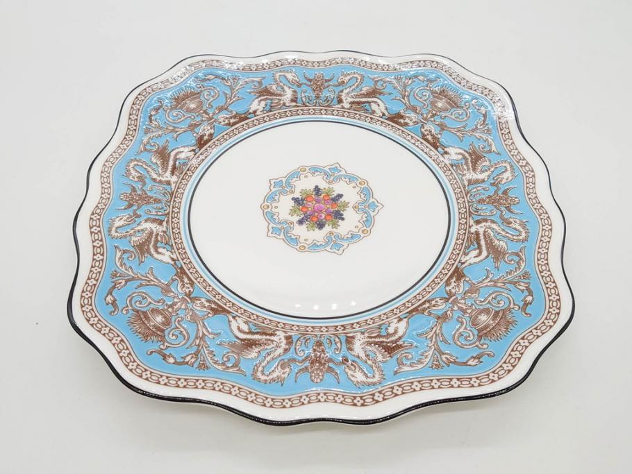 イギリス　WEDGWOOD(ウェッジウッド)　FLORENTINE TURQUOISE(フロレンティーン ターコイズ)　フォーマルで食卓が華やぐスーププレート2枚&スクエアプレート1枚セット(グロテスク文様、フルーツ、果物、スープ皿、変形皿、洋食器、英国)(R-079015)