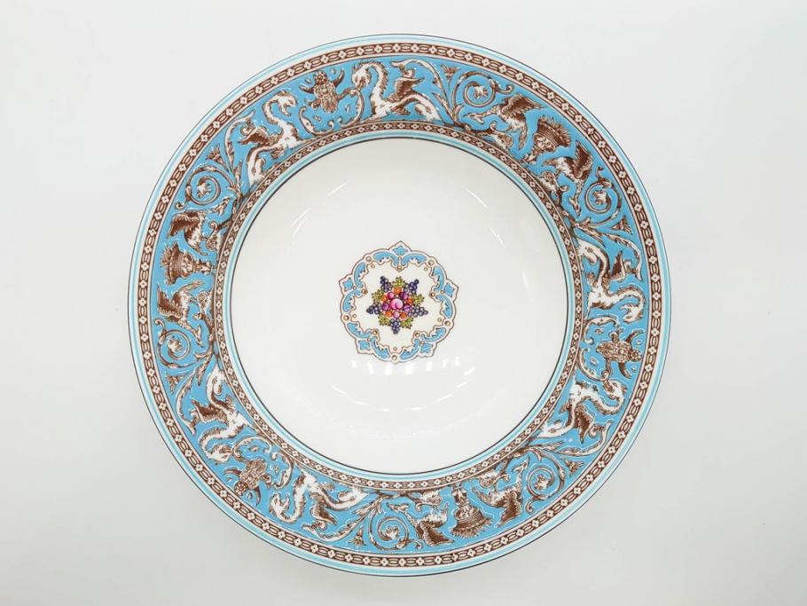 イギリス　WEDGWOOD(ウェッジウッド)　FLORENTINE TURQUOISE(フロレンティーン ターコイズ)　フォーマルで食卓が華やぐスーププレート2枚&スクエアプレート1枚セット(グロテスク文様、フルーツ、果物、スープ皿、変形皿、洋食器、英国)(R-079015)