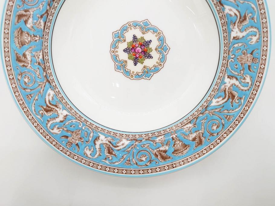 イギリス　WEDGWOOD(ウェッジウッド)　FLORENTINE TURQUOISE(フロレンティーン ターコイズ)　フォーマルで食卓が華やぐスーププレート2枚&スクエアプレート1枚セット(グロテスク文様、フルーツ、果物、スープ皿、変形皿、洋食器、英国)(R-079015)