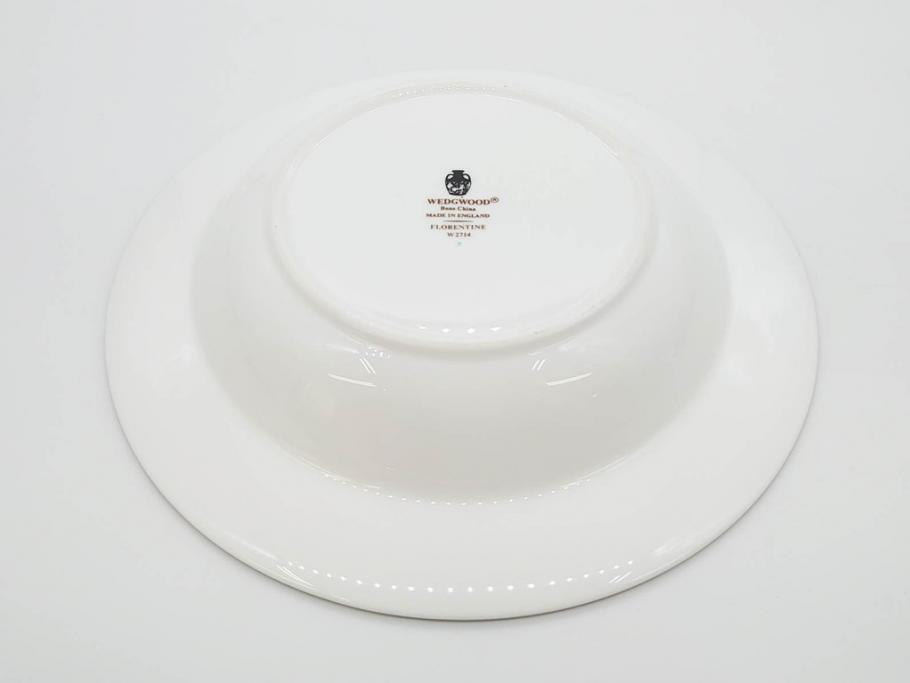 イギリス　WEDGWOOD(ウェッジウッド)　FLORENTINE TURQUOISE(フロレンティーン ターコイズ)　フォーマルで食卓が華やぐスーププレート2枚&スクエアプレート1枚セット(グロテスク文様、フルーツ、果物、スープ皿、変形皿、洋食器、英国)(R-079015)