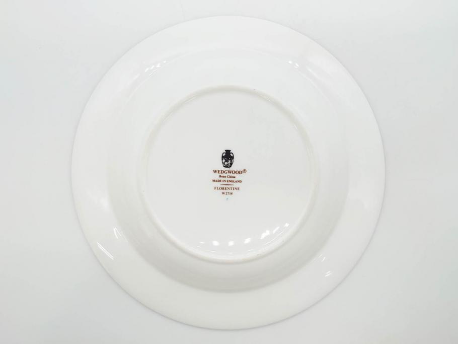 イギリス　WEDGWOOD(ウェッジウッド)　FLORENTINE TURQUOISE(フロレンティーン ターコイズ)　フォーマルで食卓が華やぐスーププレート2枚&スクエアプレート1枚セット(グロテスク文様、フルーツ、果物、スープ皿、変形皿、洋食器、英国)(R-079015)