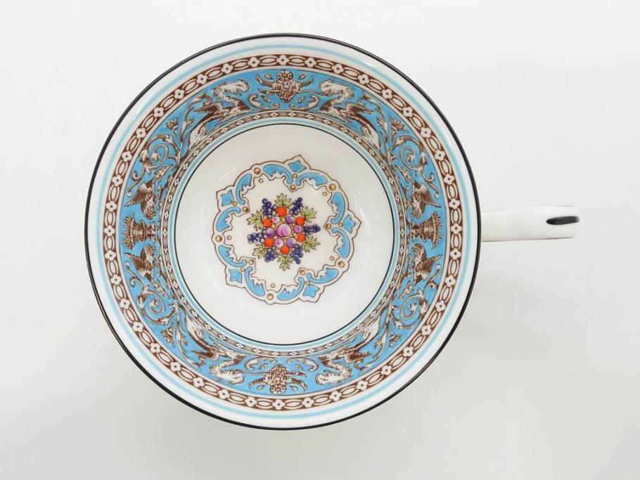 イギリス　WEDGWOOD(ウェッジウッド)　FLORENTINE TURQUOISE(フロレンティーン ターコイズ)　優雅な一時を過ごせるトリオセット2客&カップ&ソーサー1客セット(グロテスク文様、フルーツ、果物、C&S、プレート、皿、洋食器、英国)(R-079016)